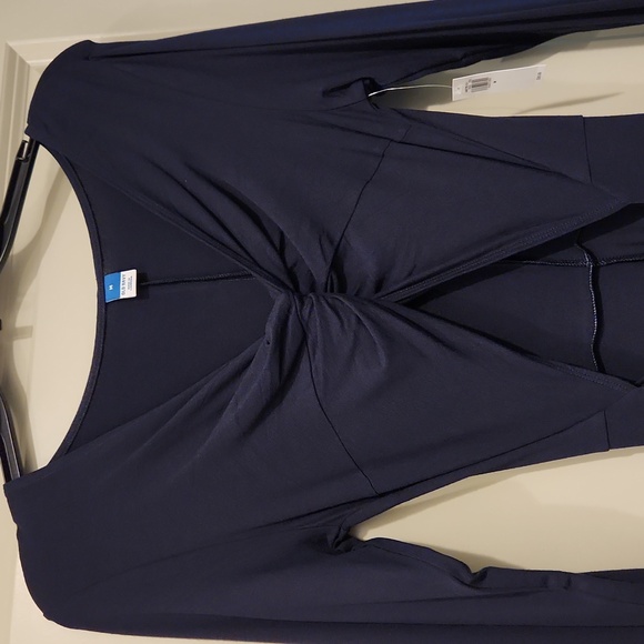 Old Navy Women's Navy Blue Fit and Flare Twist Front Midi Dress (Size Medium) - Picture 4 of 10